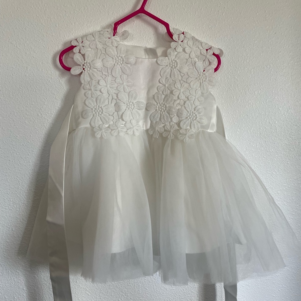 6 month white dress NWT